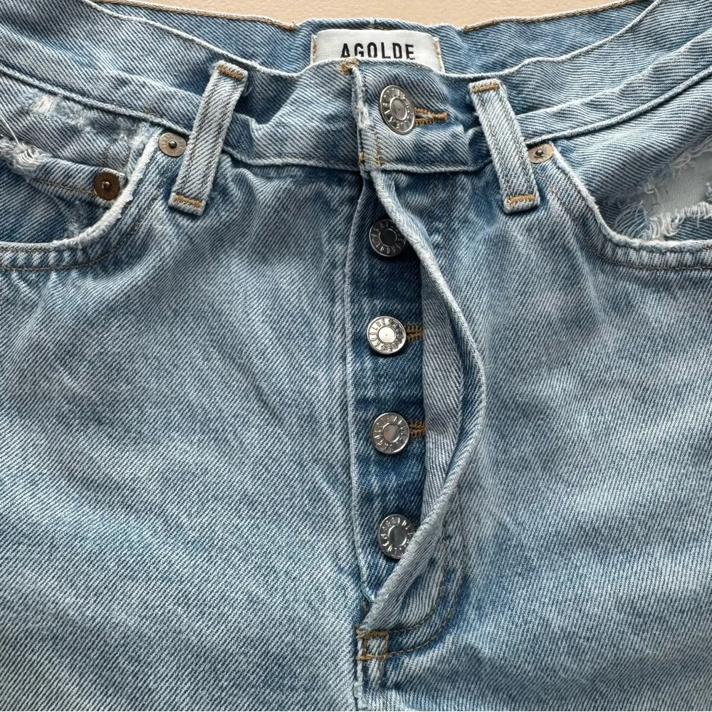 AGOLDE Parker Vintage Cut Off Shorts in Swapmeet Size 26 waist